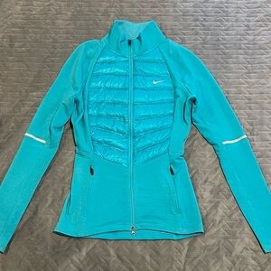 Nike aeroloft 800 lightweight running jacket women’s size xs pre-owned condition